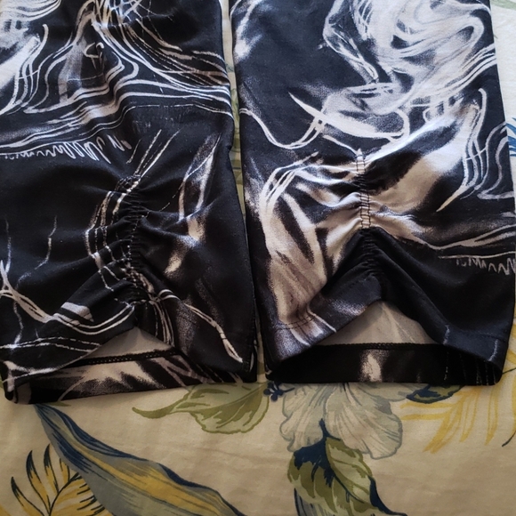 Bundle of leggings Calvin Klein × Yogalicious - Picture 4 of 10